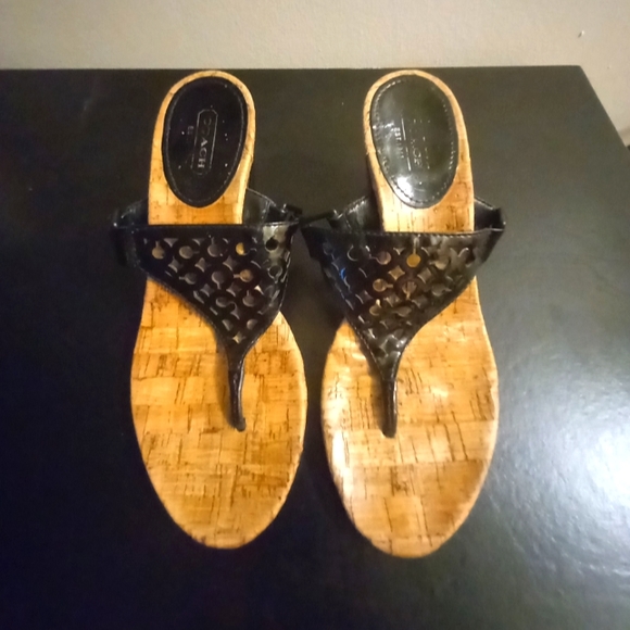 ☀ Coach Leather Sandals 👡 - Picture 1 of 6